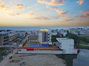 AZAD HIND BEACH RESORT !! Best Family Resort !! Beach Distance 100 Mts !!